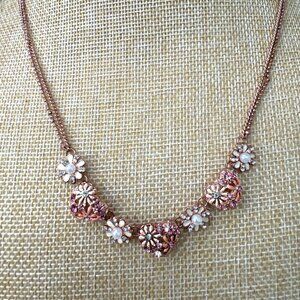 Vintage Betsey Johnson Copper Floral Heart Necklace With Rhinestones & Pearls 18
